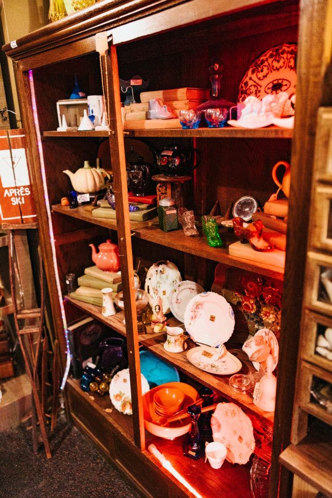 the-creek-company-store-in-silver-creek-023