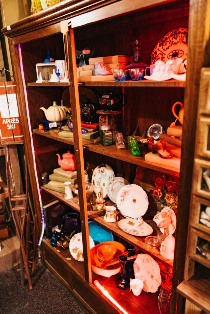 the-creek-company-store-in-silver-creek-023