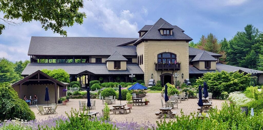 chateau-morrisette-winery-003