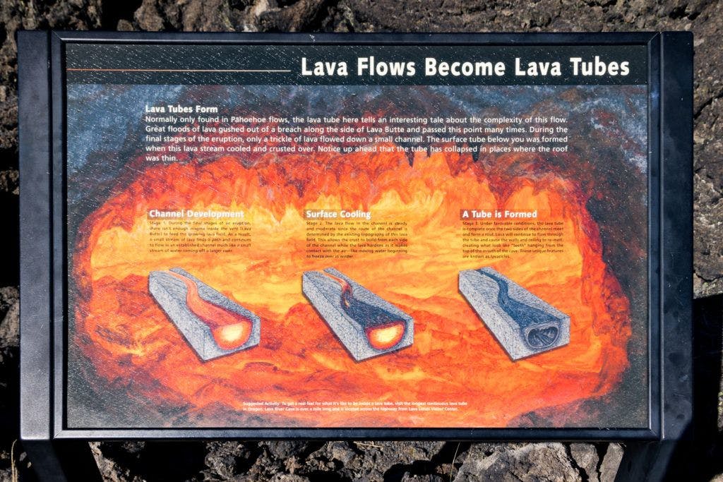 lava-butte-and-lands-visitor-center-029