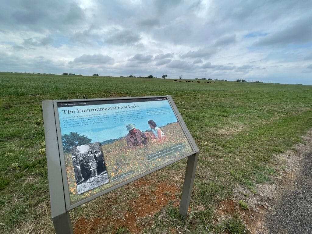 lyndon-b-johnson-national-historical-park-visitor-center-and-park-headquarters-008