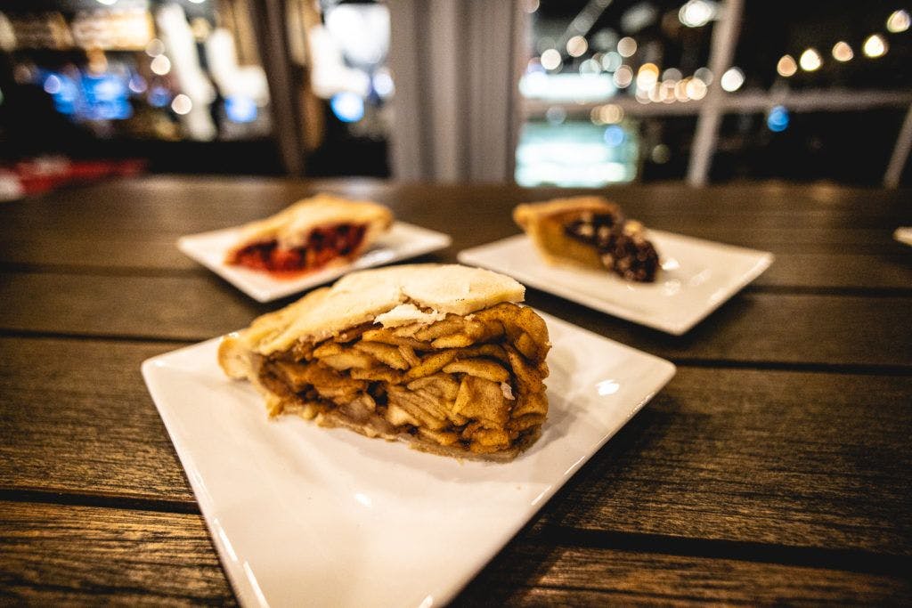 slice-of-humboldt-pie-and-local-cider-bar-007