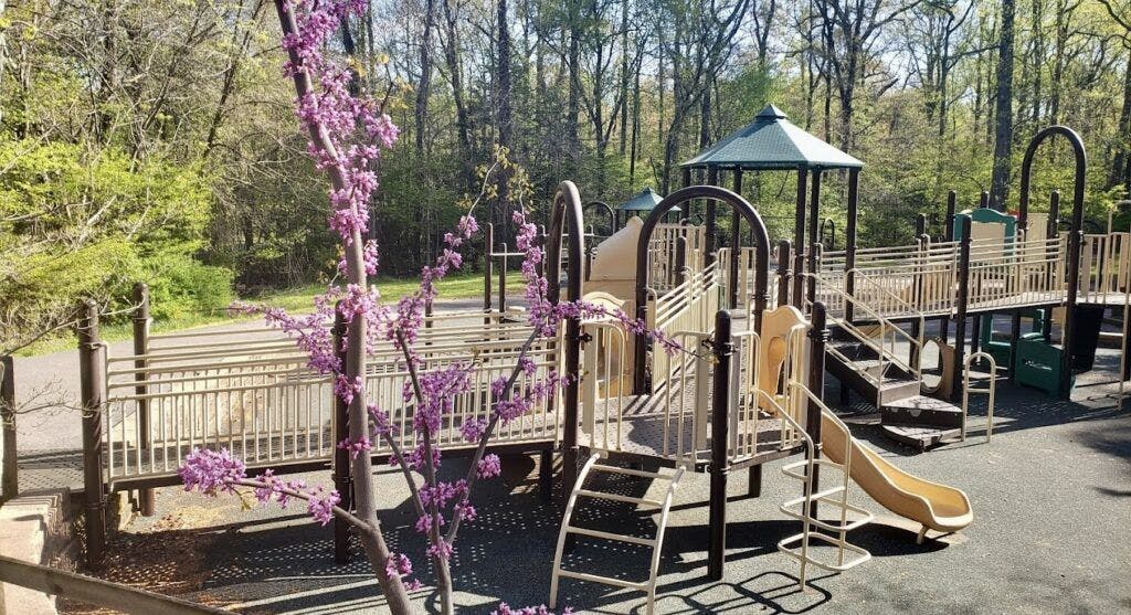 quiet-waters-park-003