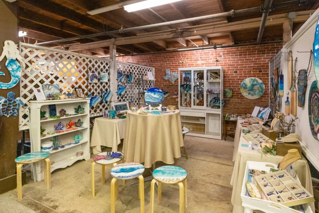 peanut-butter-warehouse-boutique-002