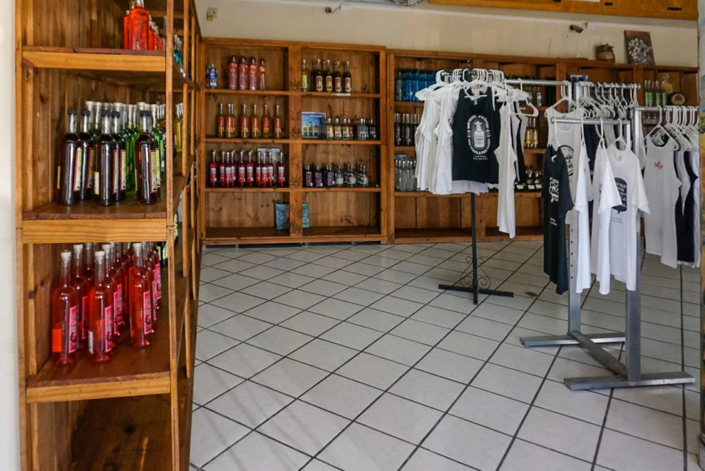 tequila-factory-004