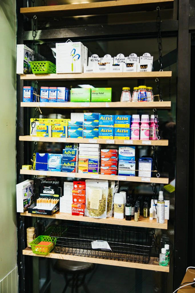 the-creek-company-store-in-silver-creek-012