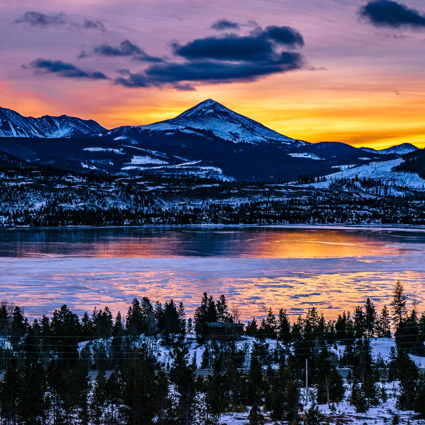 keystone-colorado-mountains-sunset-scaled.jpeg