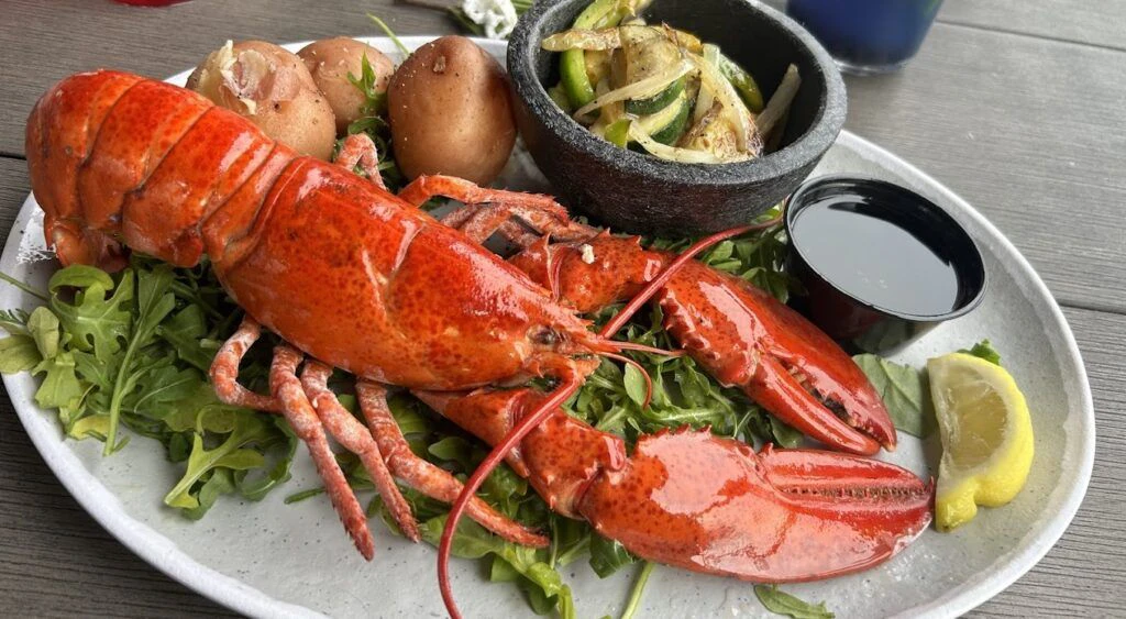 pinchy-s-lobster-rawbar-002