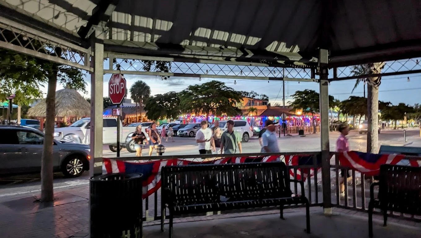 Siesta Key Village 1.jpeg