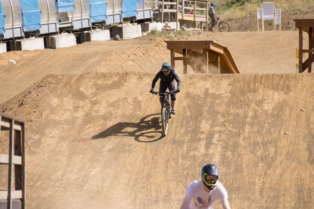 mt-bachelor-ski-and-summer-resort-075