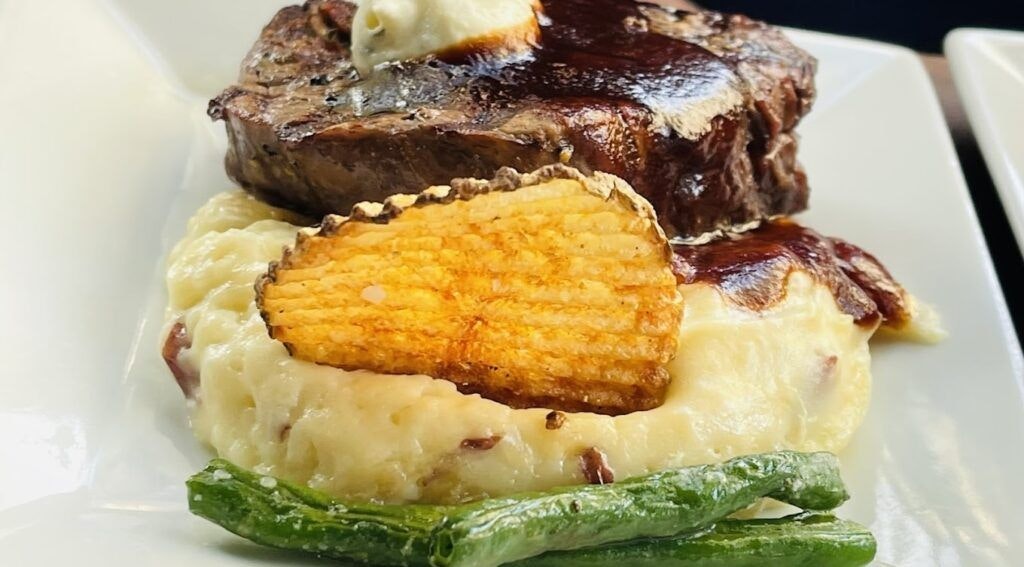 flight-restaurant-and-wine-bar-003