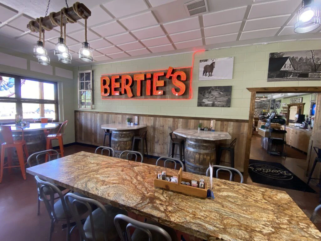 berties-white-mountain-cafe-donuts-001