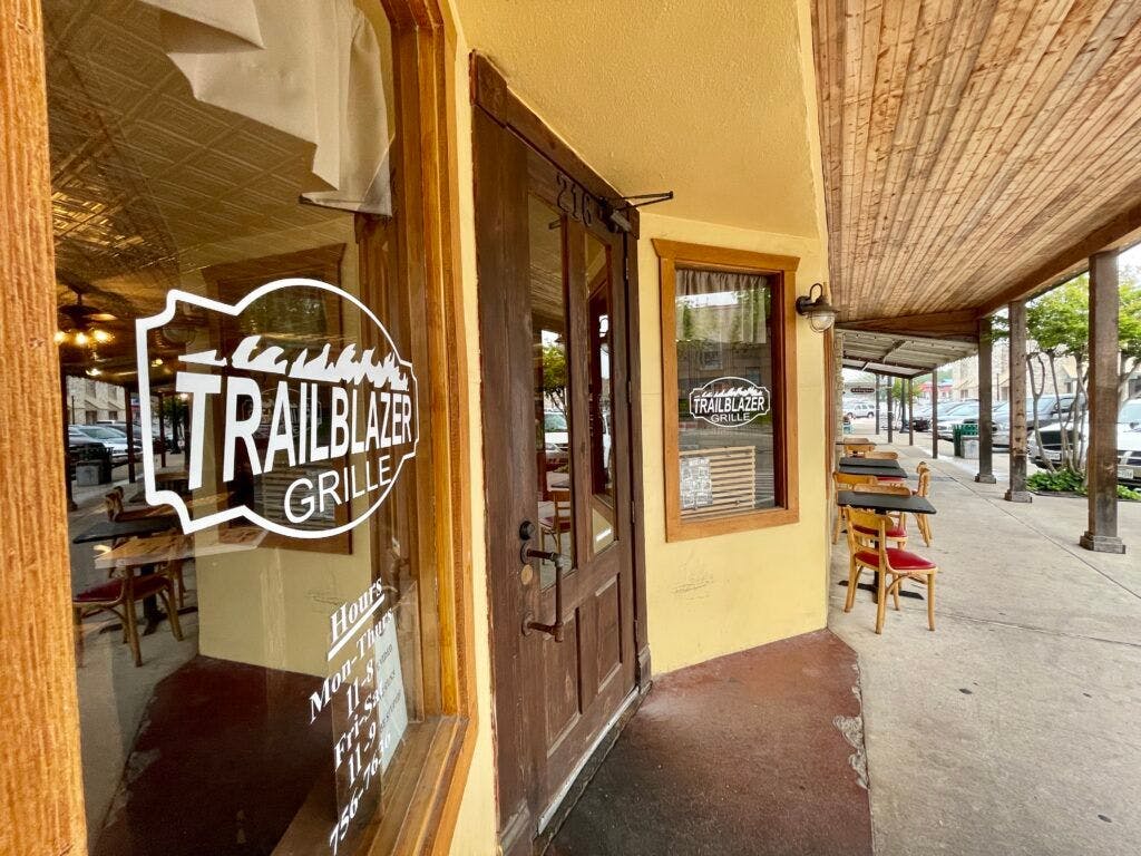 trailblazer-grille-004