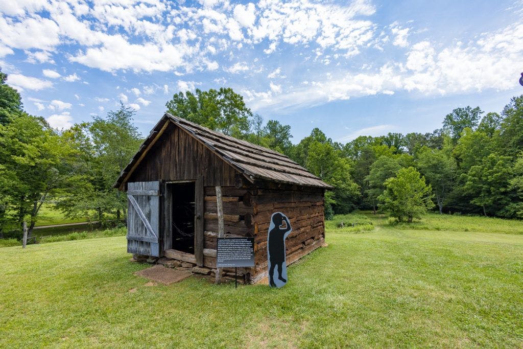 booker-t-washington-monument-021