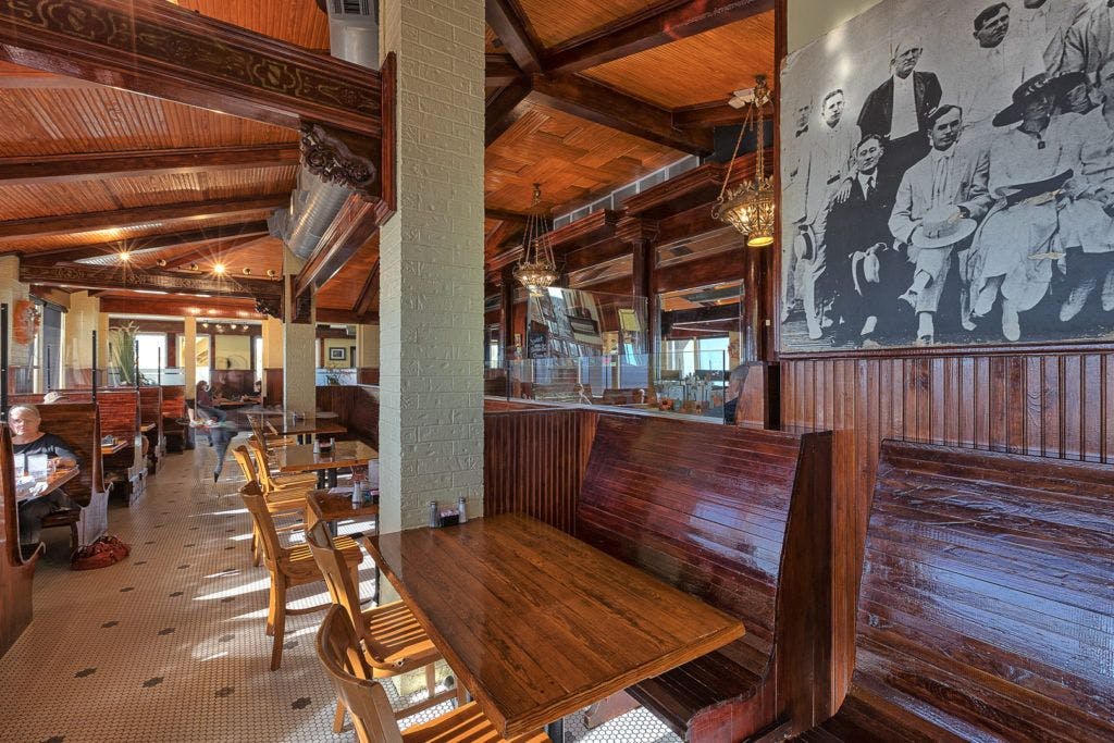 miller-s-seawall-grill-015