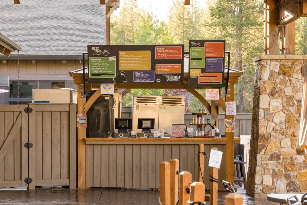 sharc-sunriver-homeowners-aquatic-and-recreation-center-045