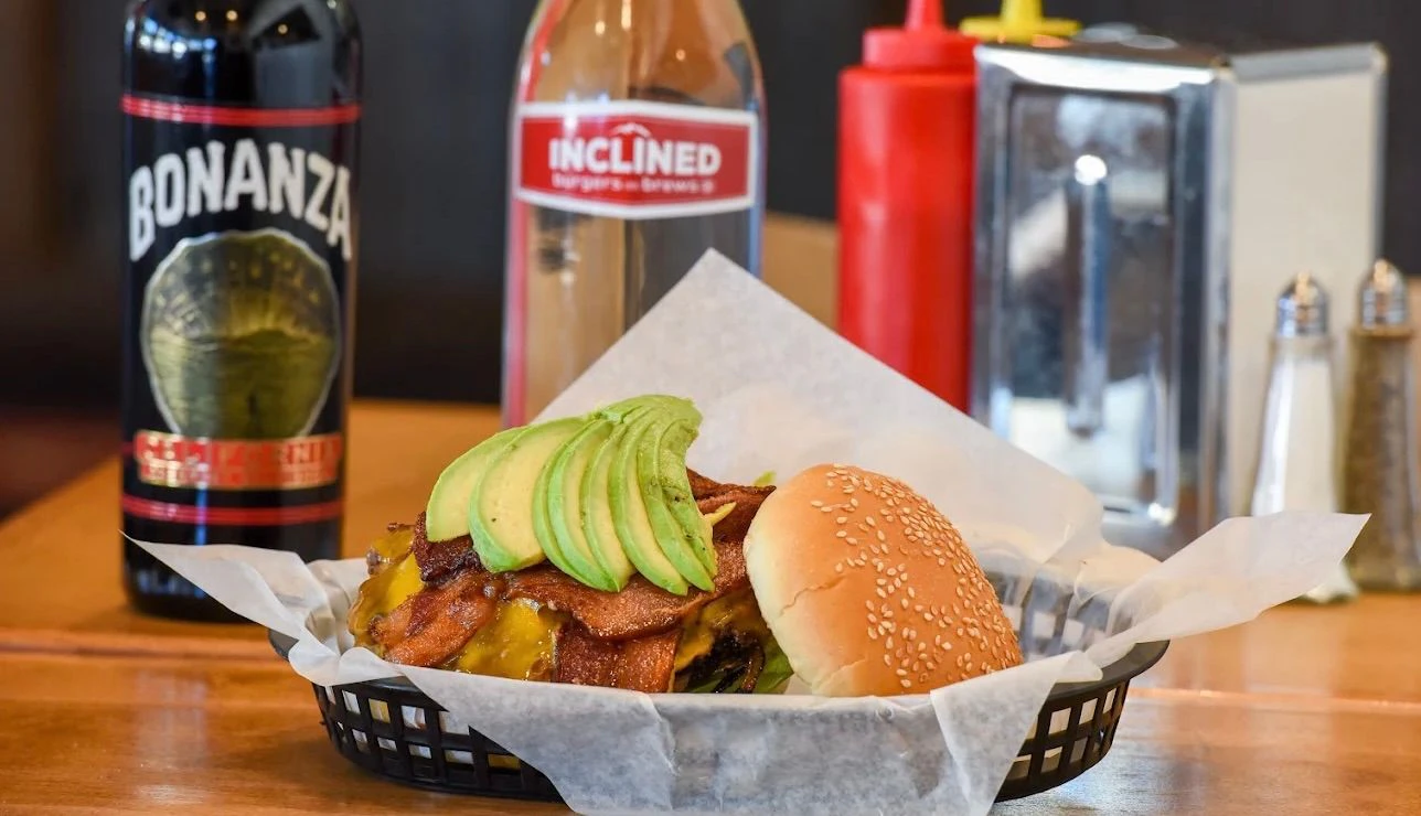 Inclined burger 2.jpeg