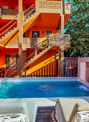 Hummingbird Suites