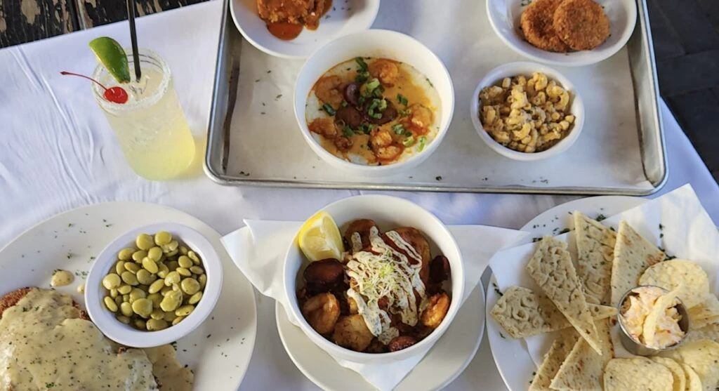 a-lowcountry-backyard-restaurant-004