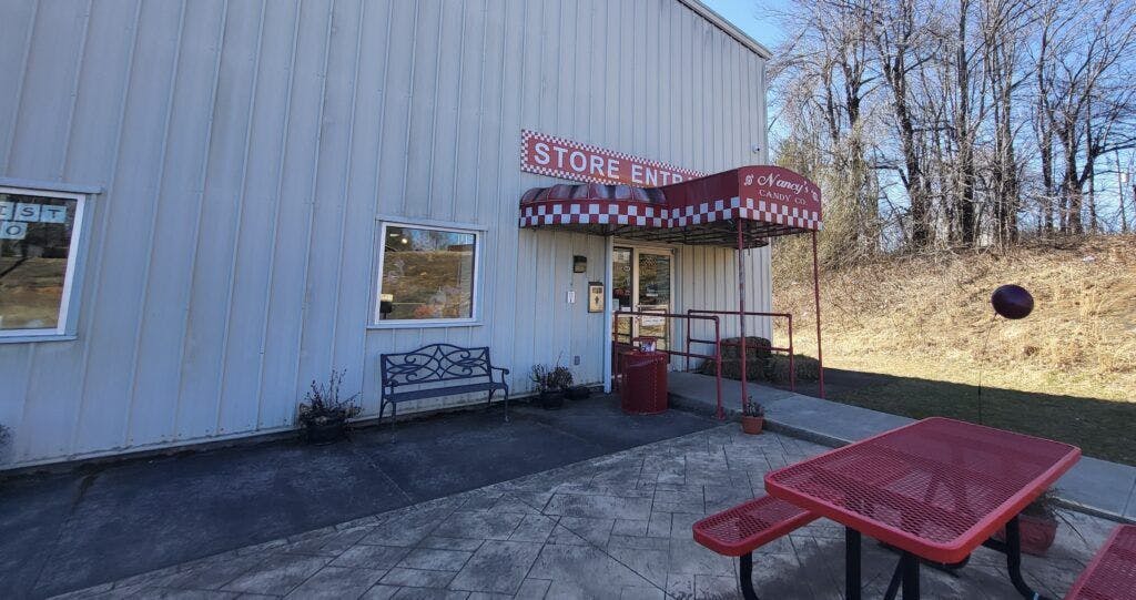 nancy-s-candy-company-002