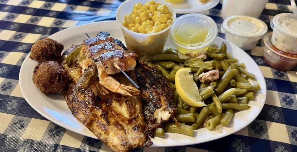 clear-springs-restaurant-004