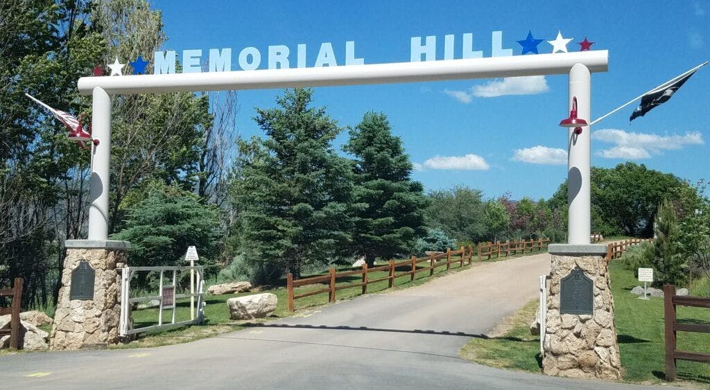 memorial-hill-003