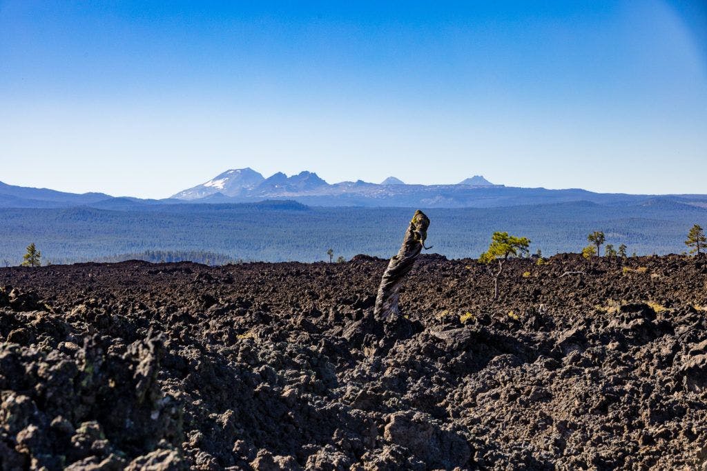 lava-butte-and-lands-visitor-center-032