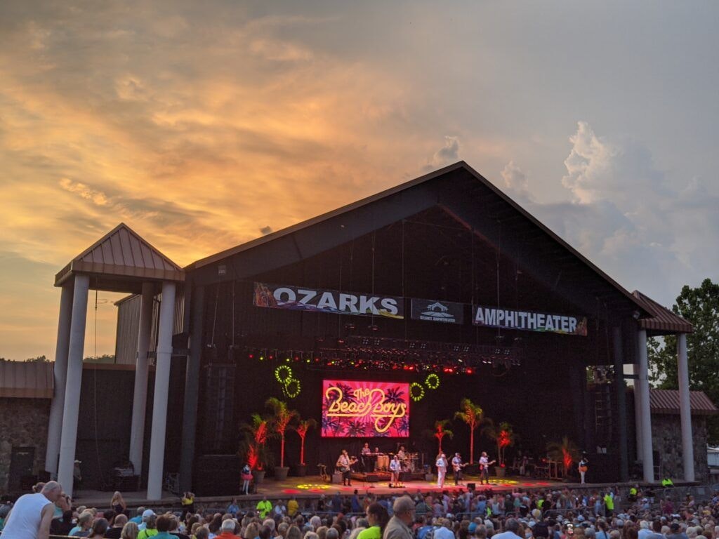 ozarks-amphitheater-001