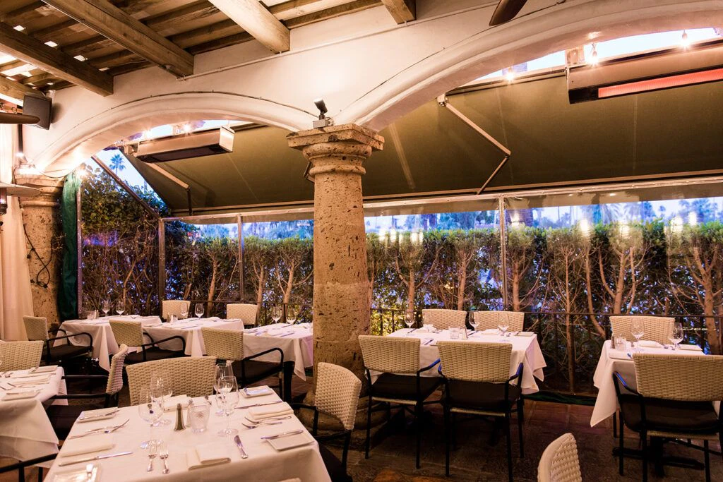 miro-s-restaurant-003