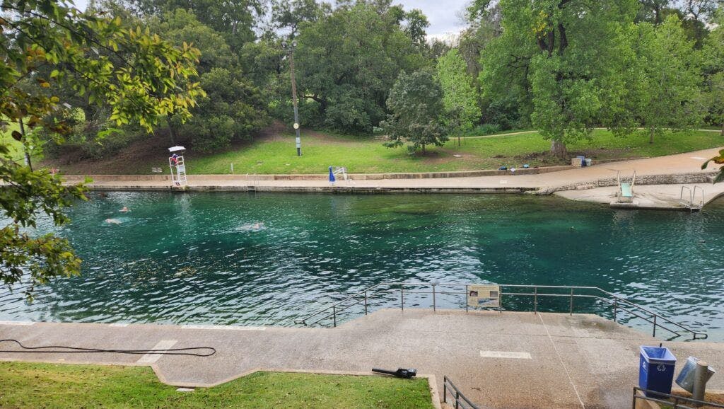 barton-springs-municipal-pool-004