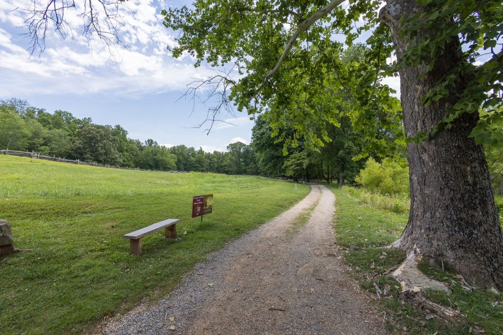 booker-t-washington-monument-028