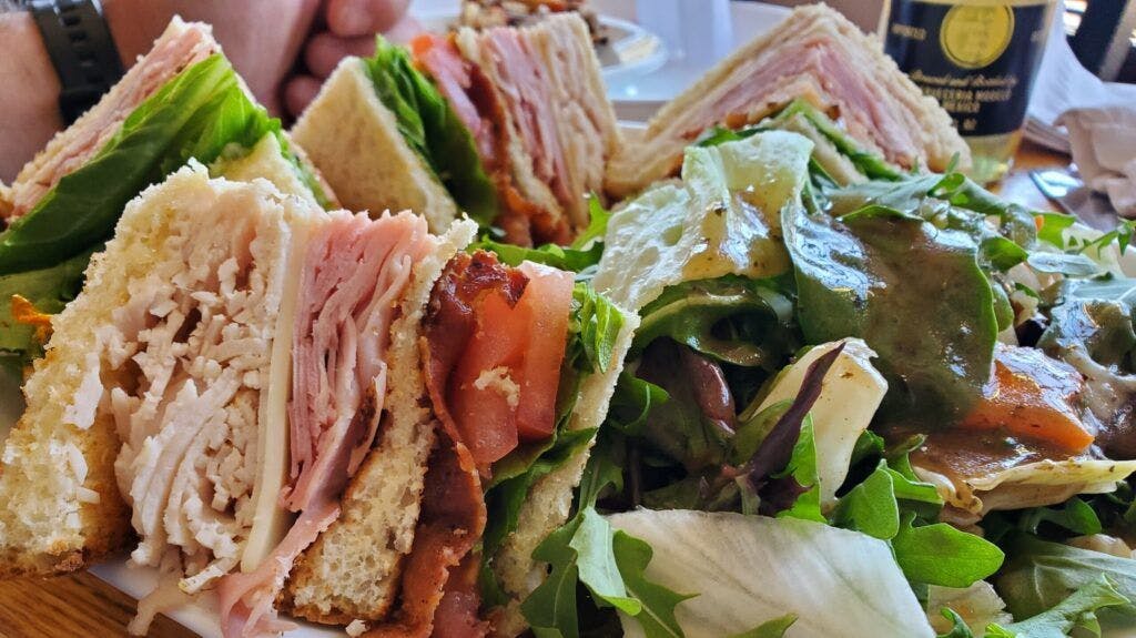 teddy-bear-restaurant-003