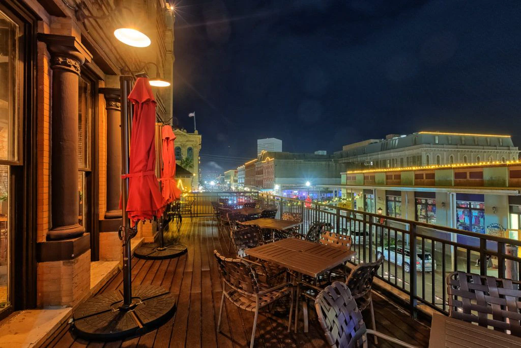 hearsay-on-the-strand-023