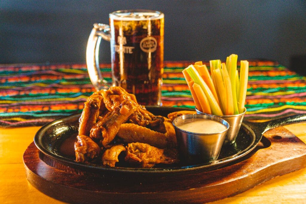 bryan-s-sports-bar-008