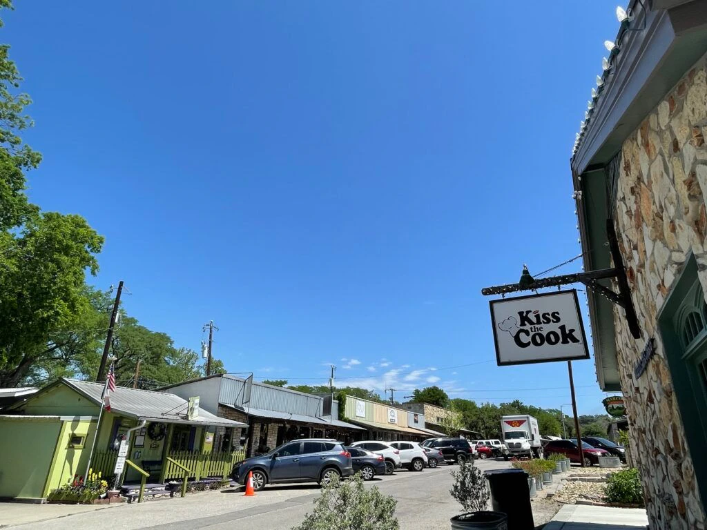 wimberley-square-008