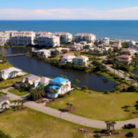 Cinnamon Beach Resort