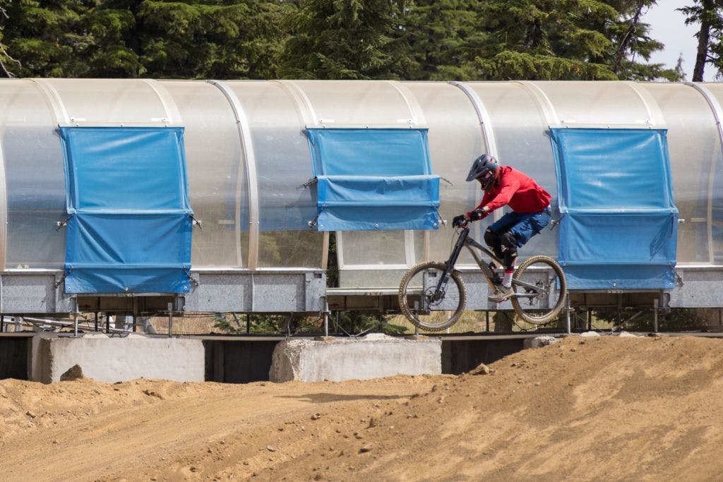 mt-bachelor-ski-and-summer-resort-011