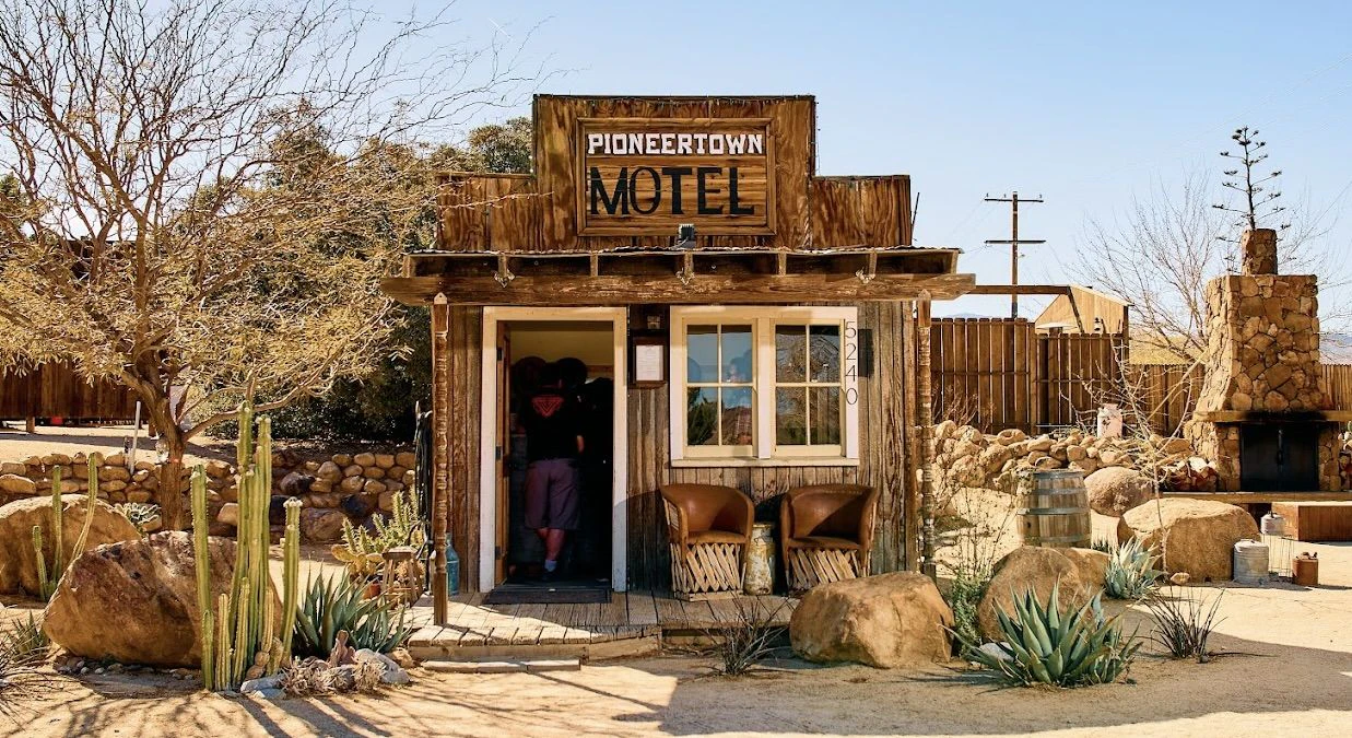 Pioneertown 3.jpeg