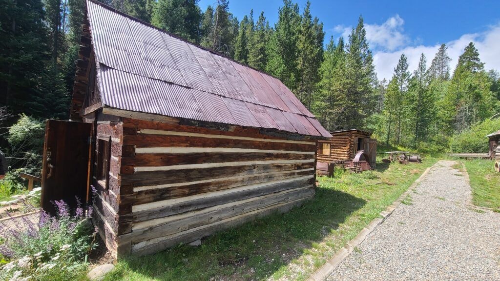 lomax-placer-mine-004