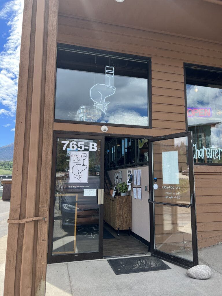 saved-by-the-wine-004