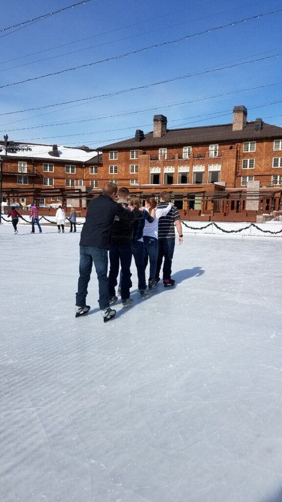 sun-valley-ice-rink-002