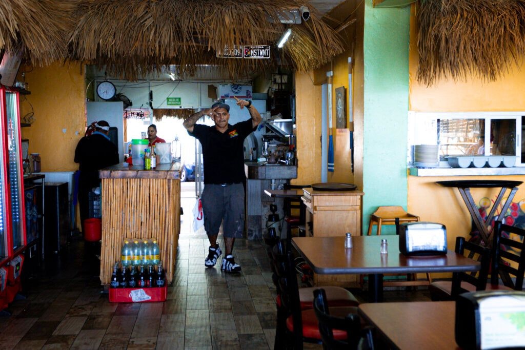 federico-s-sea-food-bar-and-grill-015