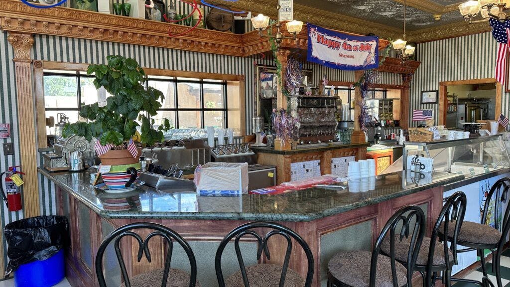 Silver Scoop Creamery