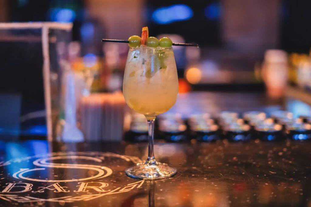 senorial-bar-015