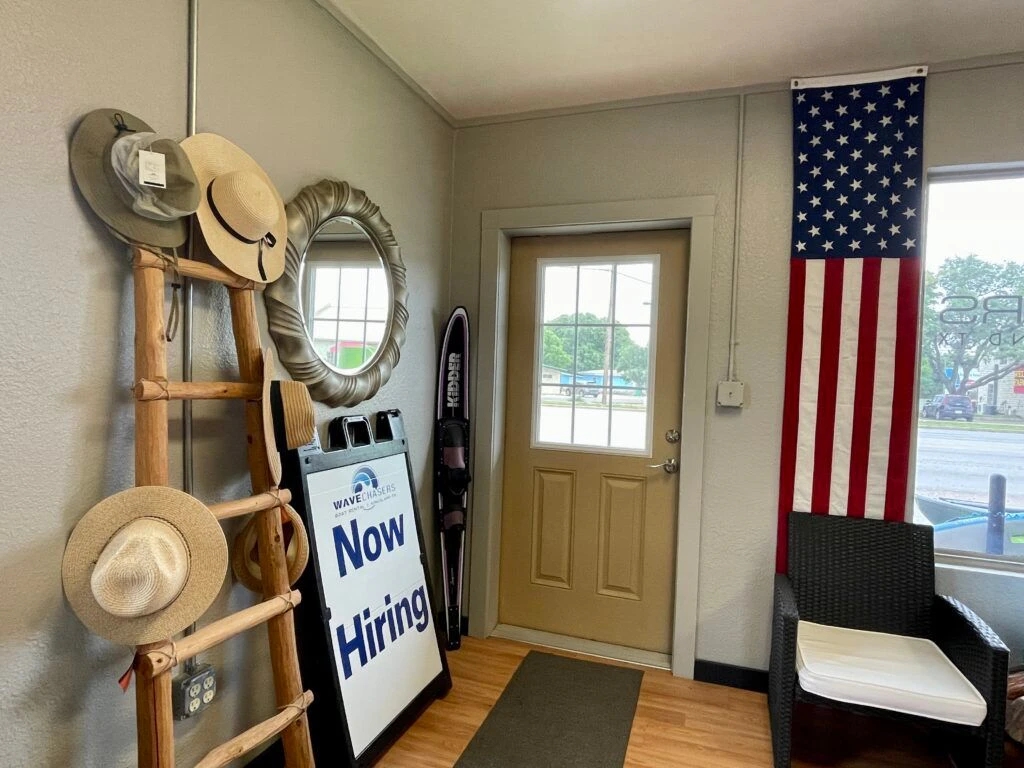 wave-chasers-boat-rentals-004