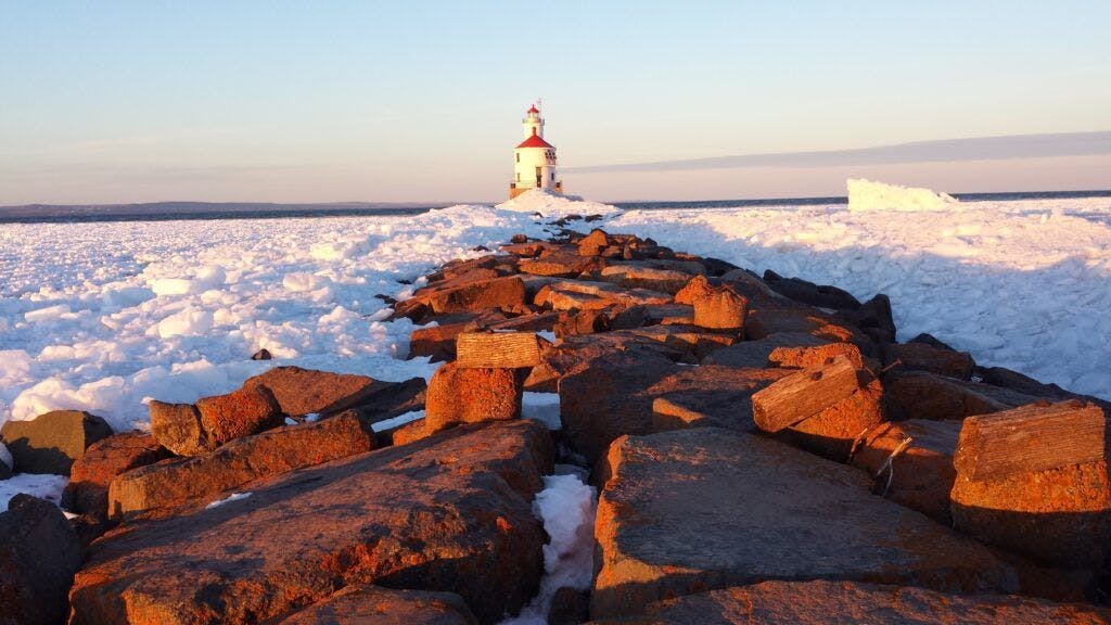 superior-entry-south-breakwater-lighthouse-003