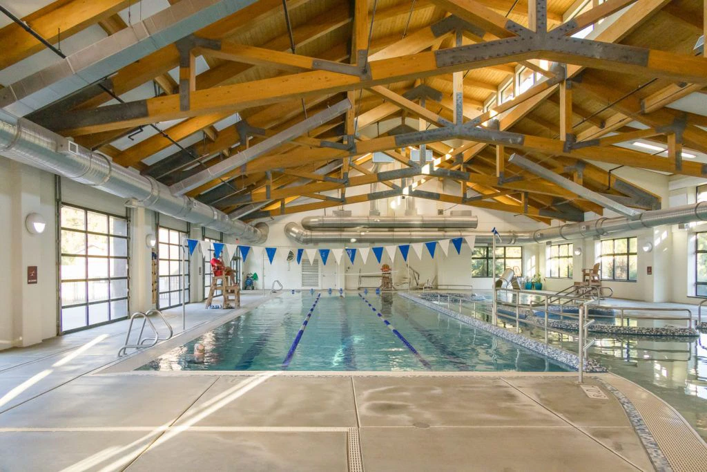 sharc-sunriver-homeowners-aquatic-and-recreation-center-005