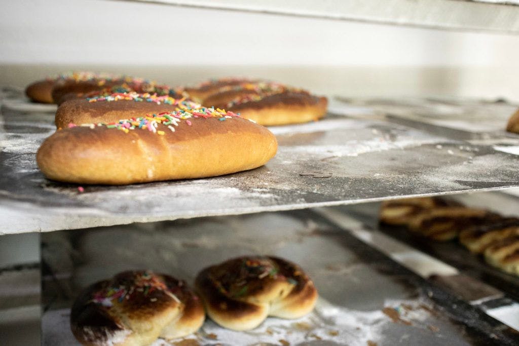 panaderia-la-tapatia-011