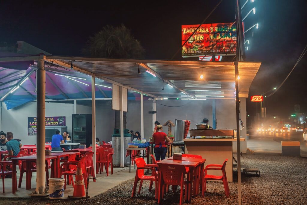 taqueria-los-poblanos-001