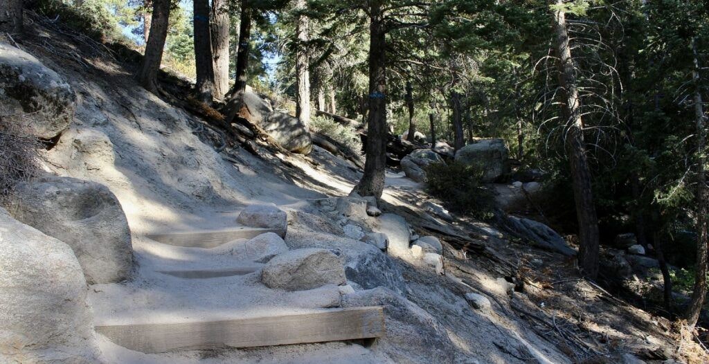 castle-rock-trail-004